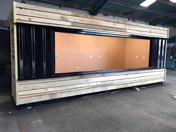 20ft x 8ft Cladded Food/Drink Outlet Shipping Container - Image 3