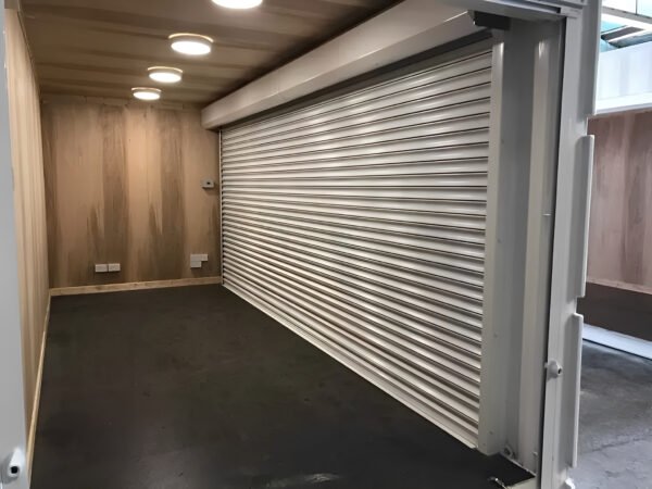 20ft x 8ft Roller Shutter Shipping Containers - Image 4
