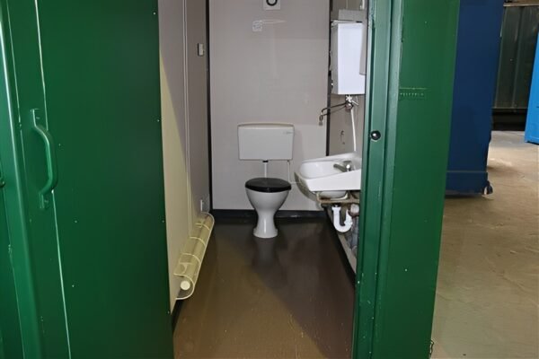 13ft x 9ft Site Office With Toilet - Image 6