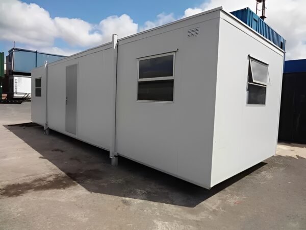 32ft x 10ft Open Plan Portable Office