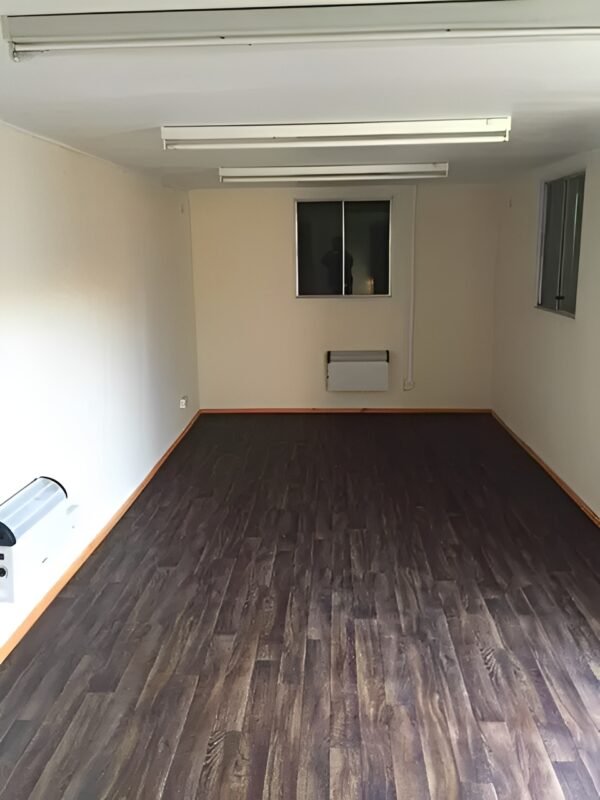 32ft x 10ft Anti Vandal Office/Kitchen/Toilet - Image 3