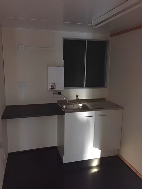 32ft x 10ft Anti Vandal Office/Kitchen/Toilet - Image 5