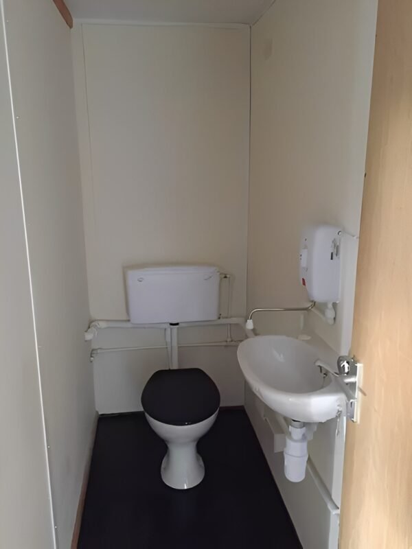 32ft x 10ft Anti Vandal Office/Kitchen/Toilet - Image 2