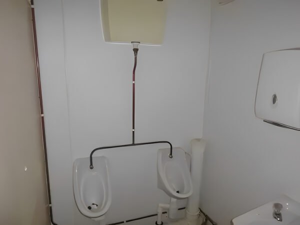 2+1 Toilet & Drying Room - Image 3