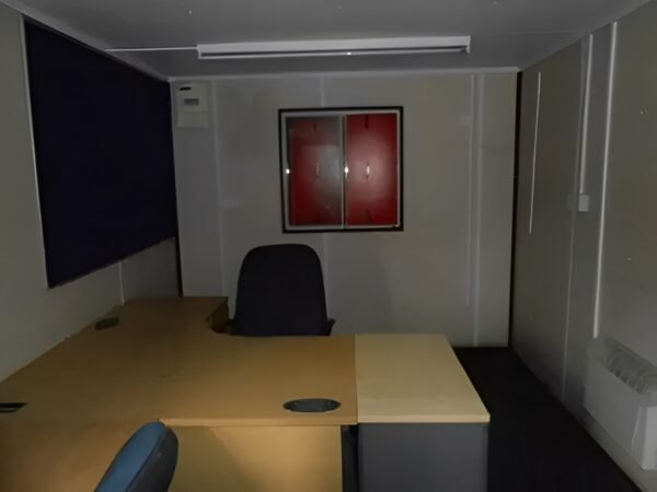 32ft x 10ft Anti Vandal Open Plan Office - Image 14