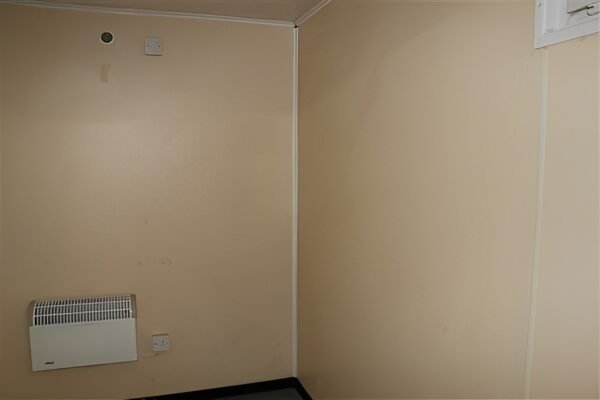 16ft x 9ft Site Office With Toilet - Image 7