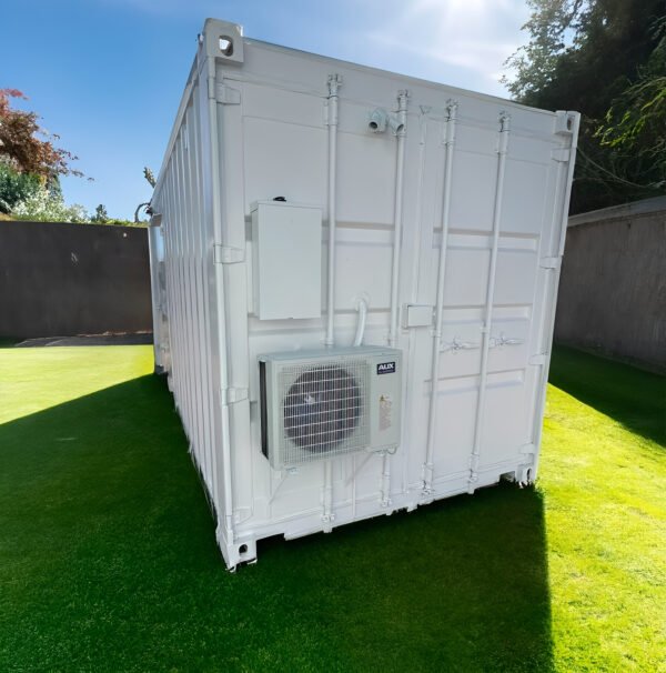 20ft Shipping Container Bar (Standard) - Image 4