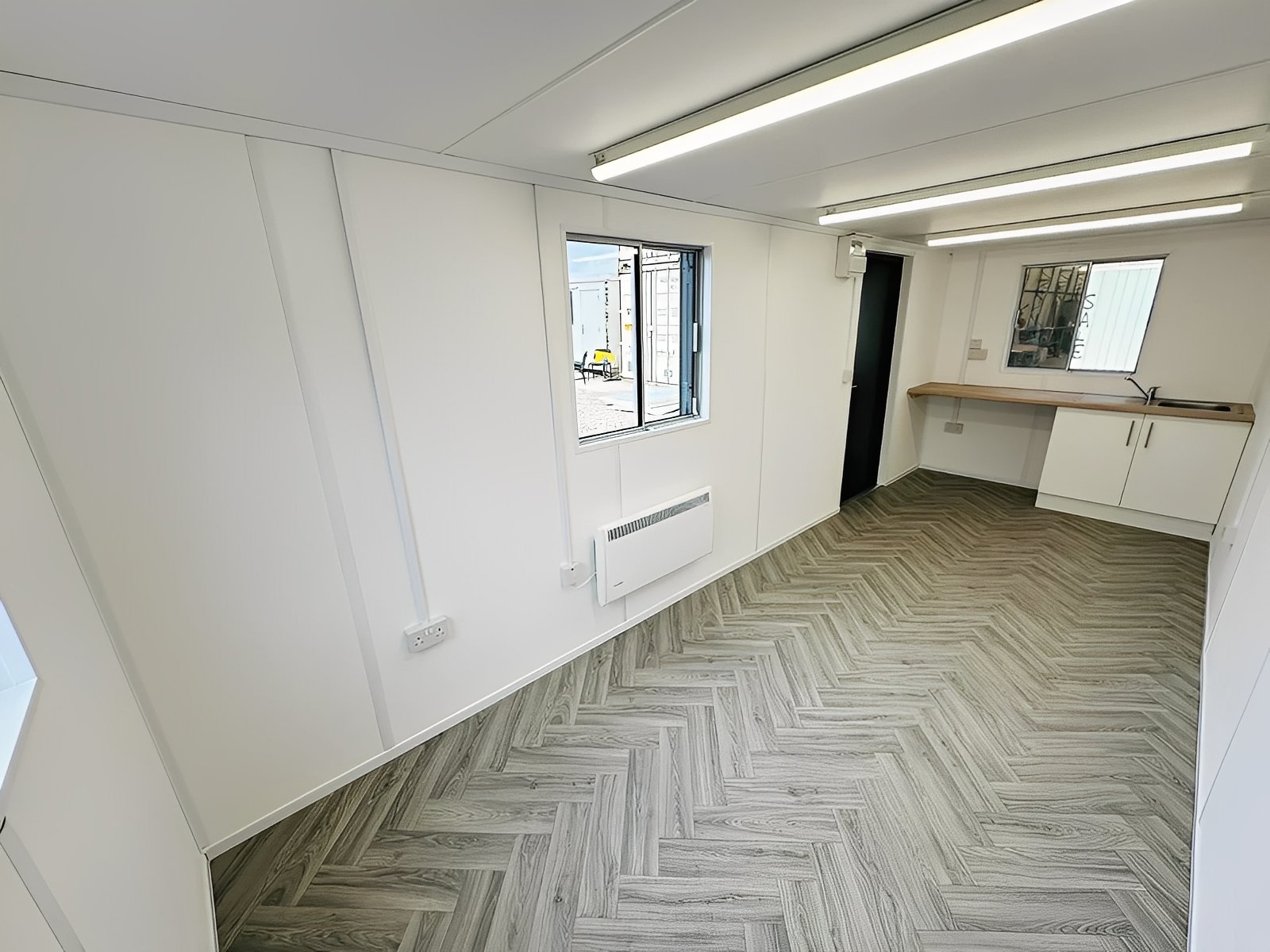 21ft x 8ft Office / Canteen Cabin – Refurbished Anti-Vandal Portable Building 8 21ft x 8ft Office / Canteen Cabin – Refurbished Anti-Vandal Portable Building - Image 8